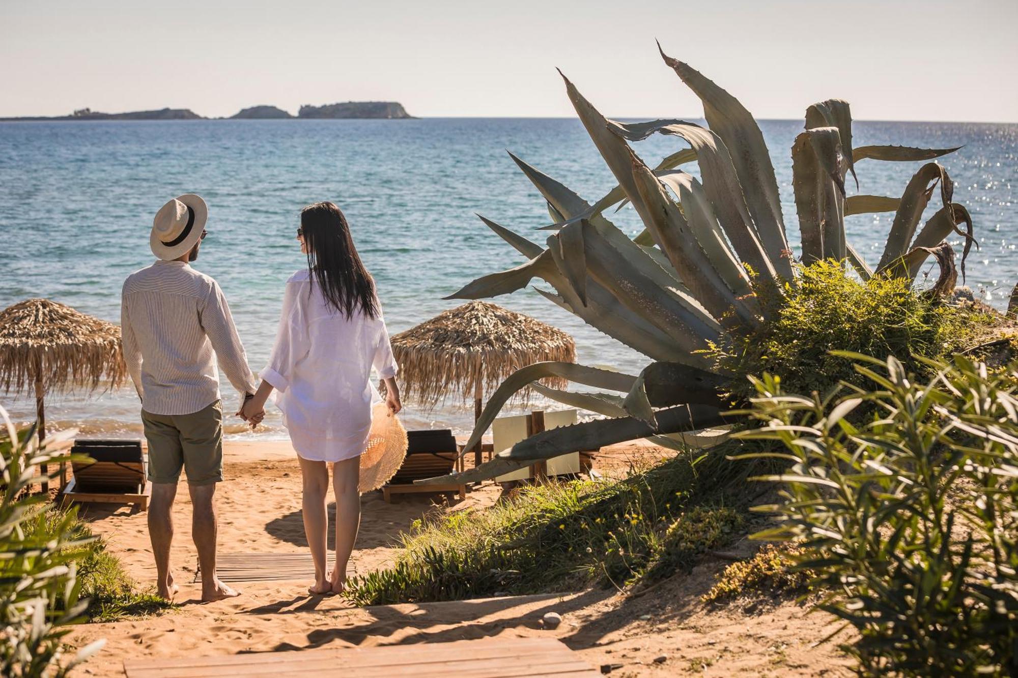 Grand Blue Beach Residences Lixouri Ngoại thất bức ảnh